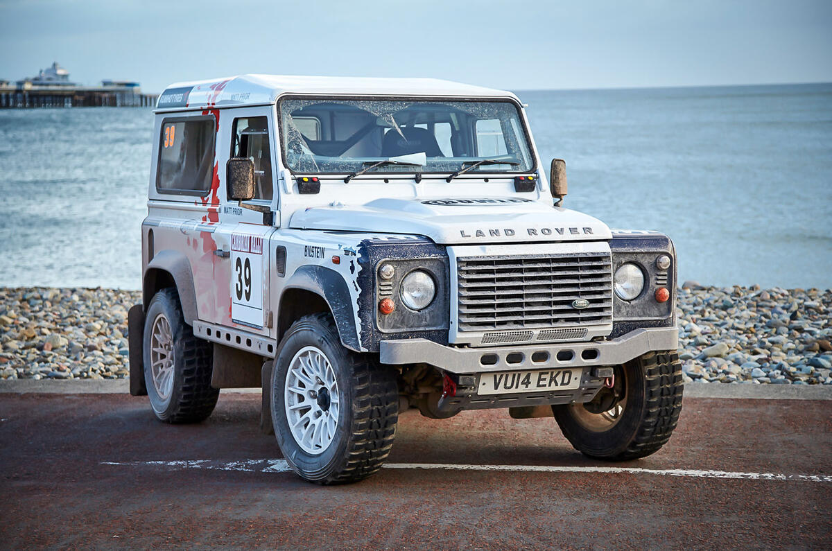 Racing in the Land Rover Defender Challenge - picture special Racing in the Land Rover Defender Challenge - picture special