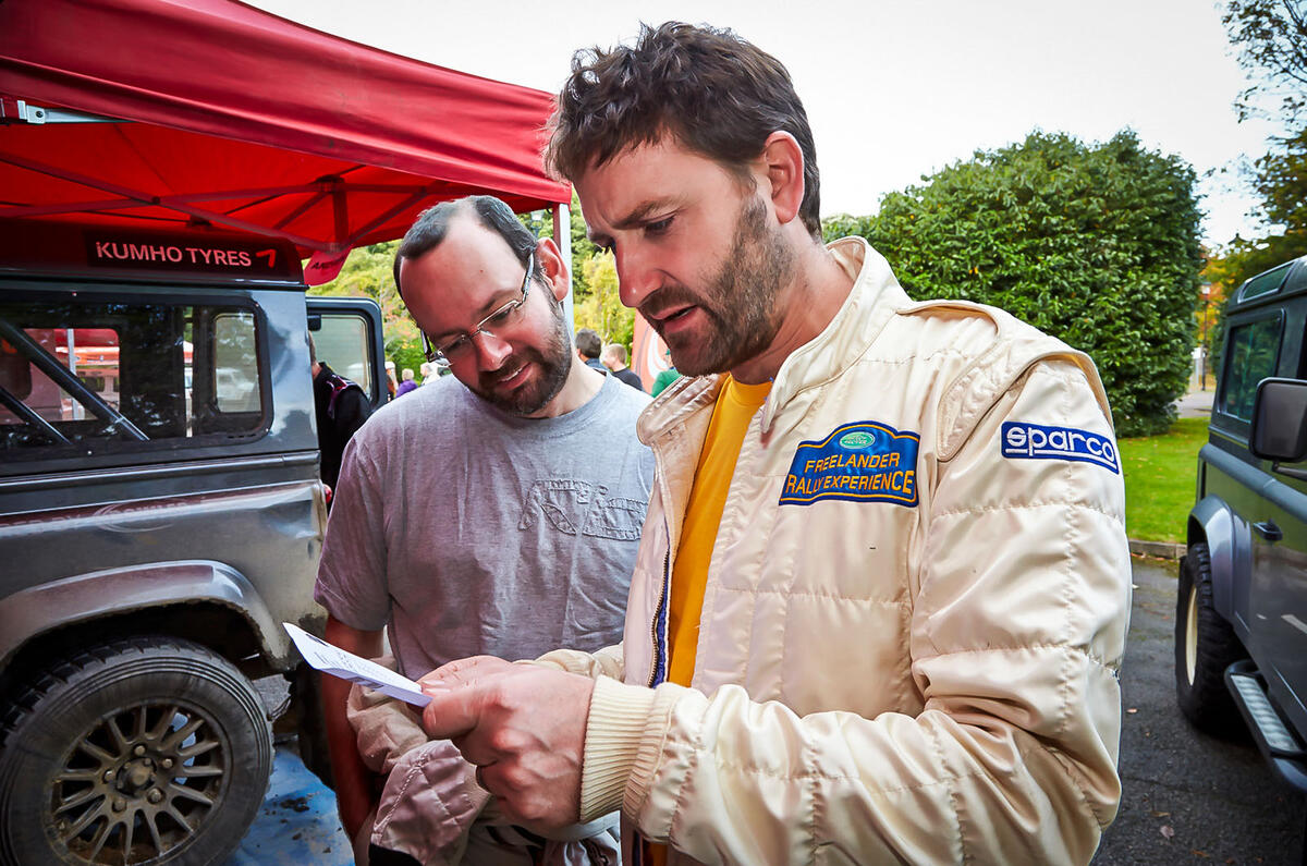 Racing in the Land Rover Defender Challenge - picture special Racing in the Land Rover Defender Challenge - picture special
