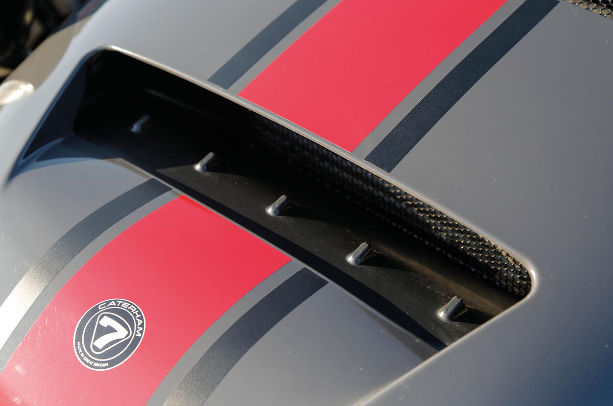 Caterham 620S front bonnet scoop