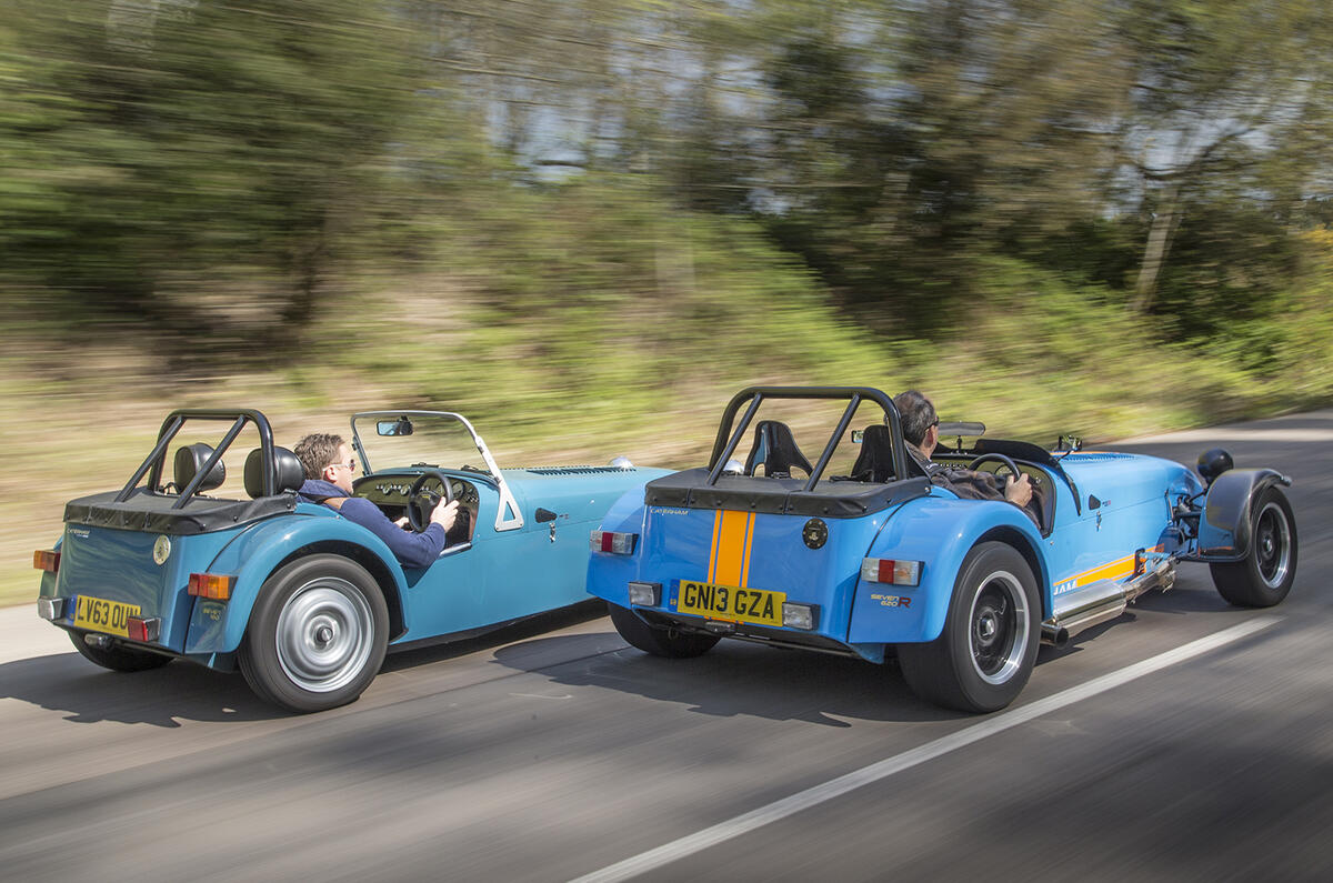 Caterham 620R vs. Caterham 160 - battle of the Sevens