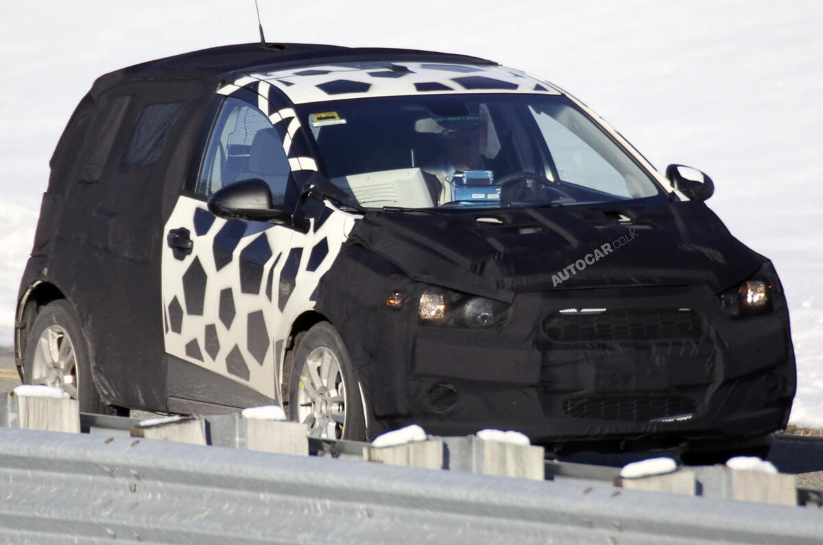 New Chevrolet Aveo spied