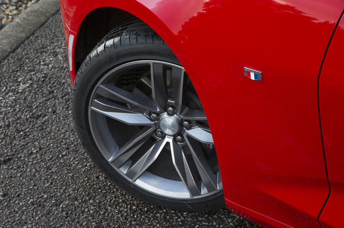 Chevrolet Camaro alloy wheels