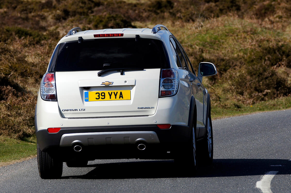 The steering is well weighted, accurate and kickback-free Chevrolet Captiva rear cornering