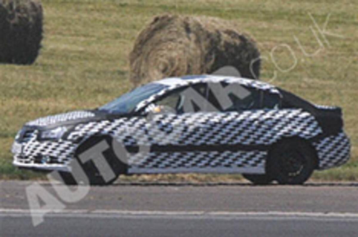Chevrolet Cruze spied