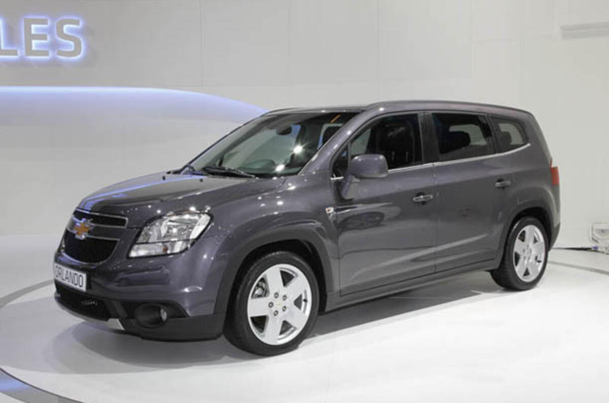 no title Paris motor show: Chevrolet Orlando MPV