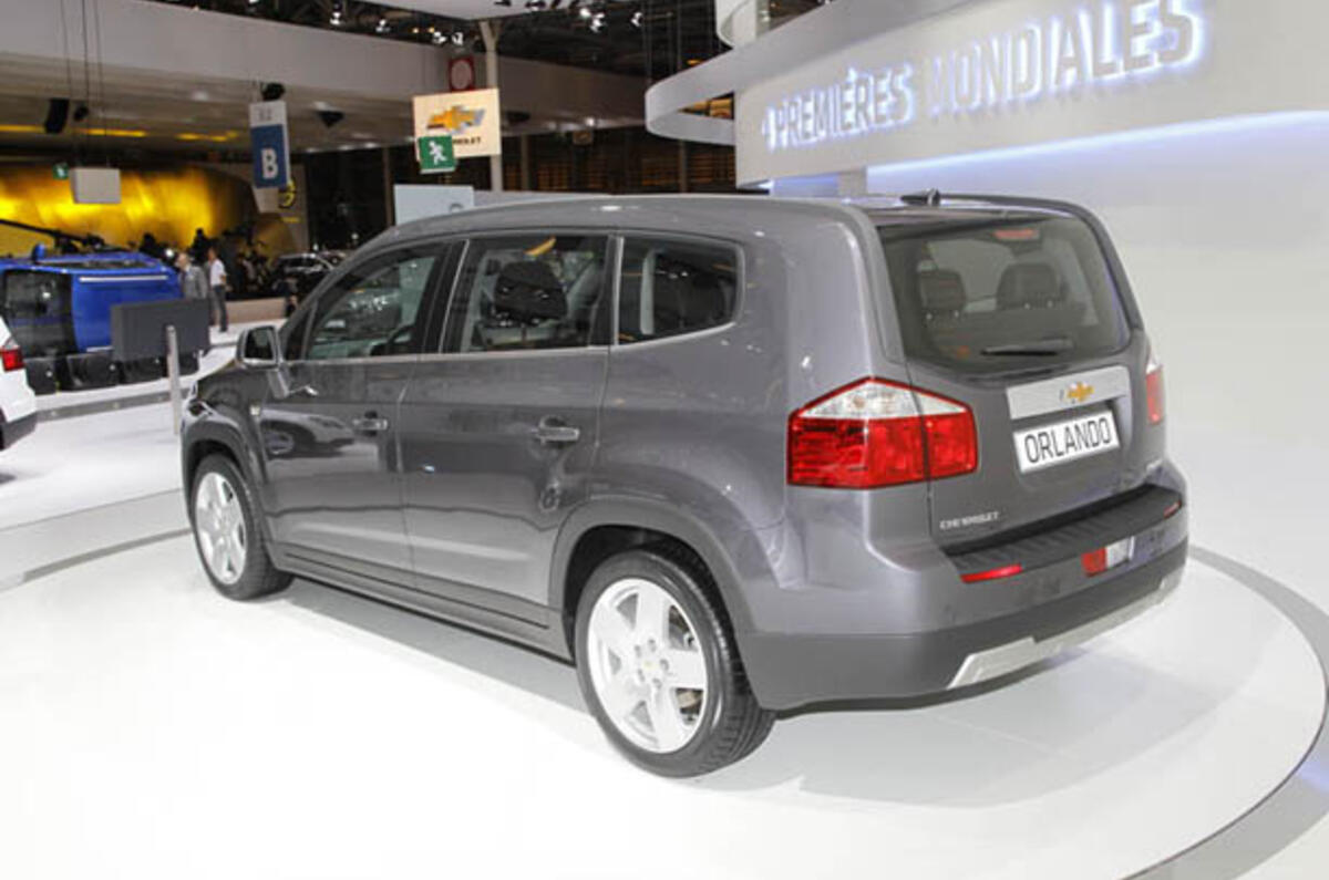 no title Paris motor show: Chevrolet Orlando MPV