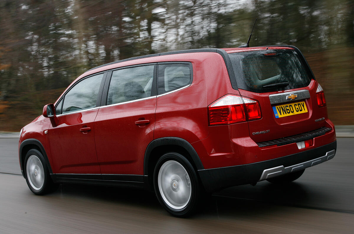 Building speed in this car is easily achieved and seldom requires a lower gear Chevrolet Orlando rear quarter