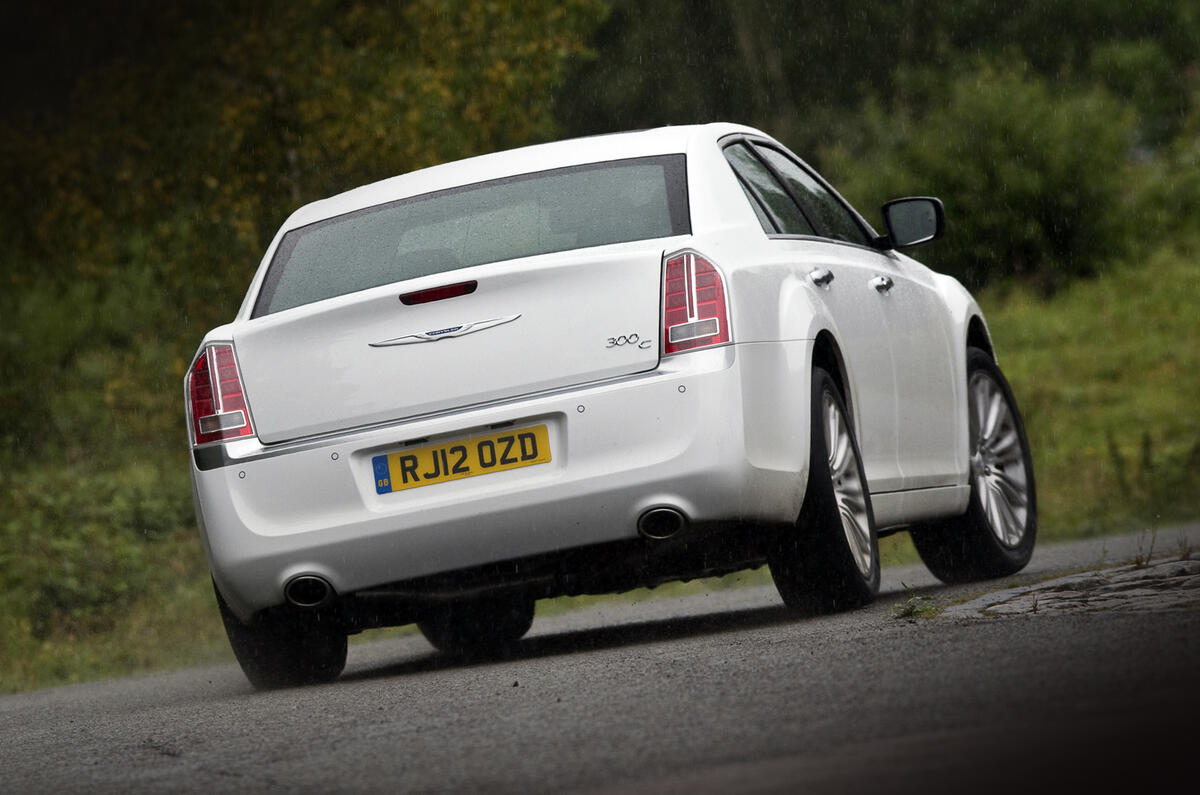 Chrysler 300C hard rear cornering