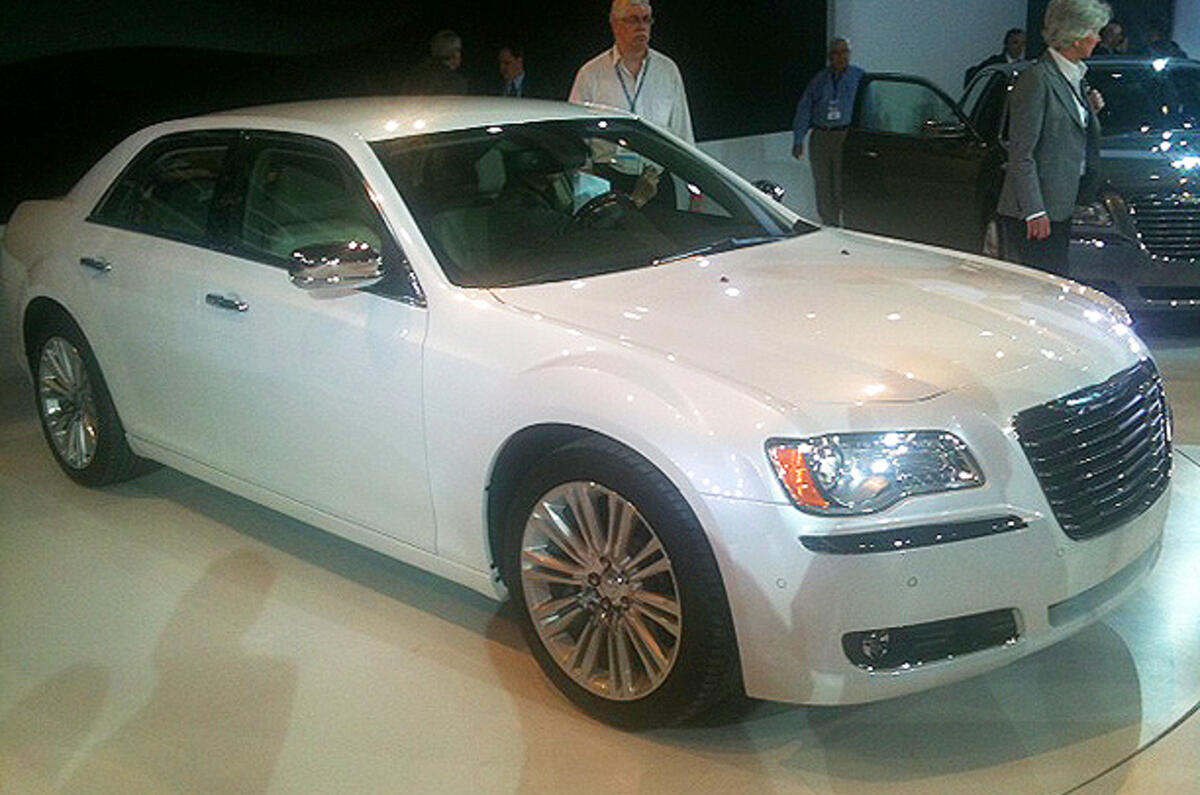 no title Detroit motor show: Chrysler 300C