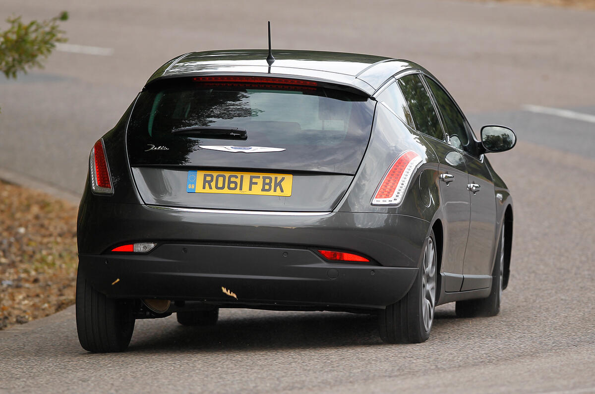 Chrysler Delta rear cornering