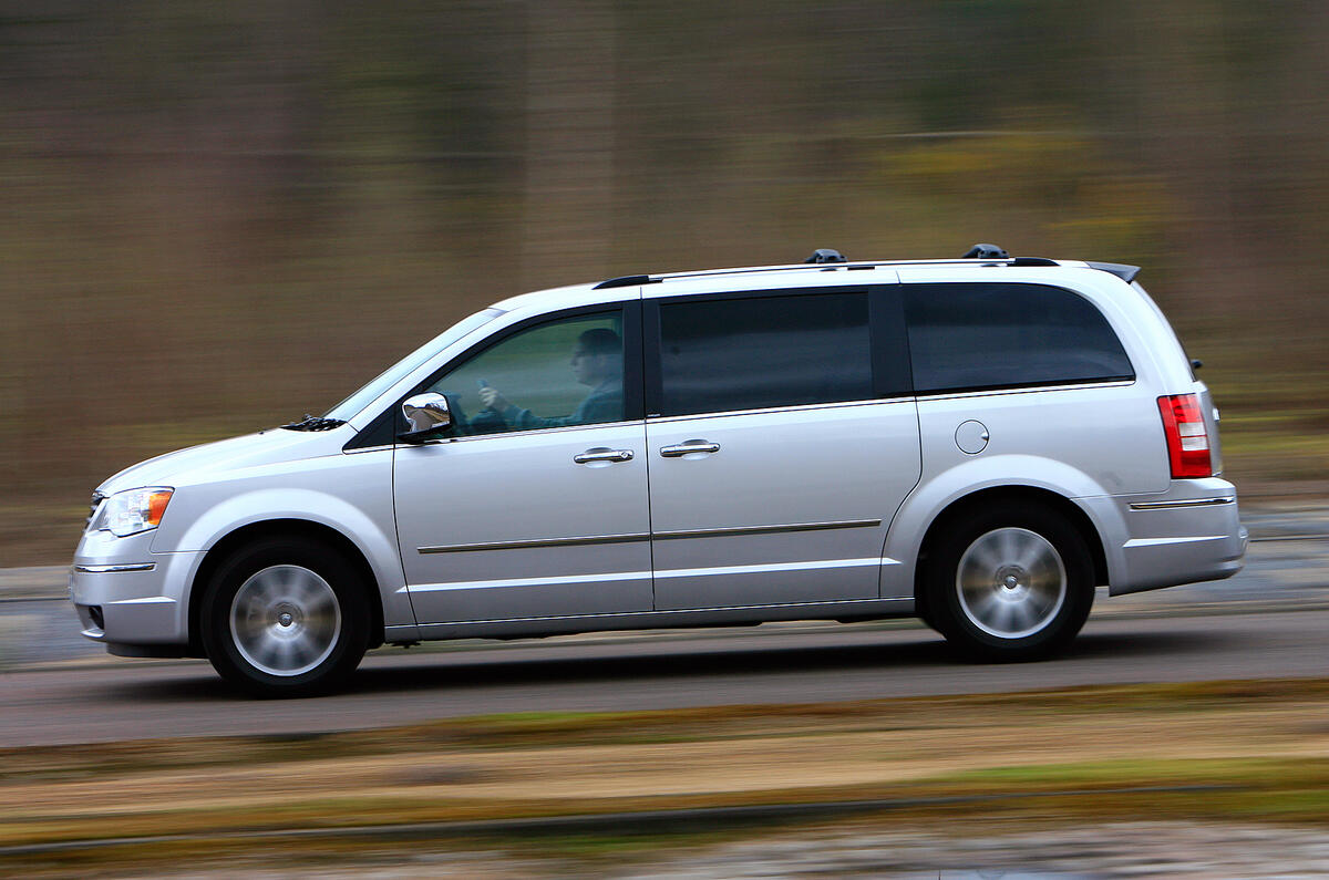 Weighing over two tonnes and with a tall body, the GV exhibits a fair amount of roll and pitch Chrysler Voyager side profile