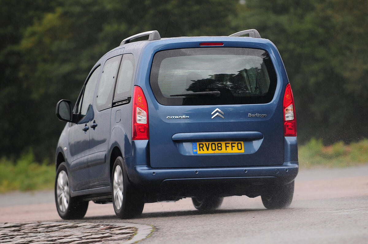 There doesn’t seem to be anything in the Berlingo’s dynamic make-up to make it feel unstable Citroën Berlingo rear cornering