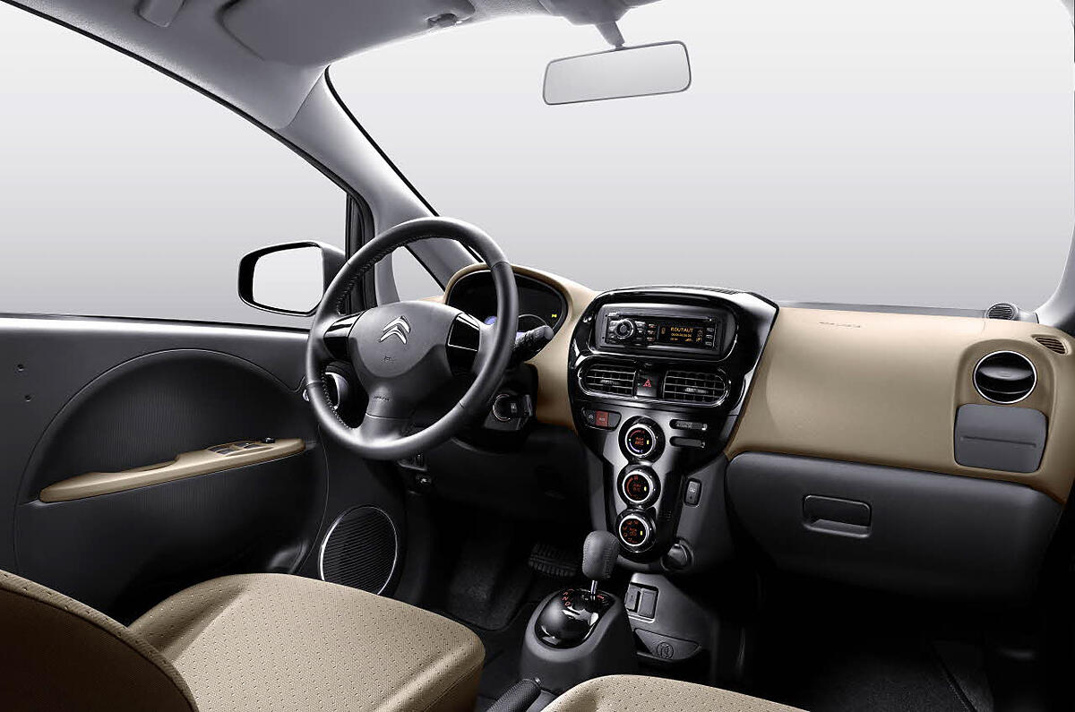 Citroën C-Zero interior