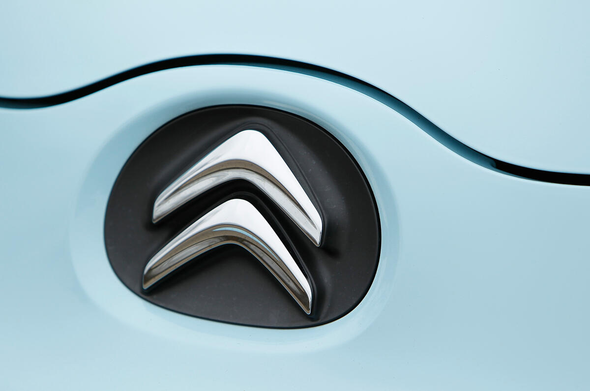 Citroën badging