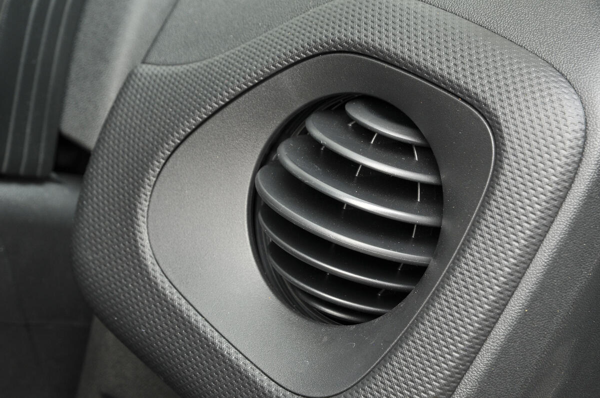 Citroen C1 air vents