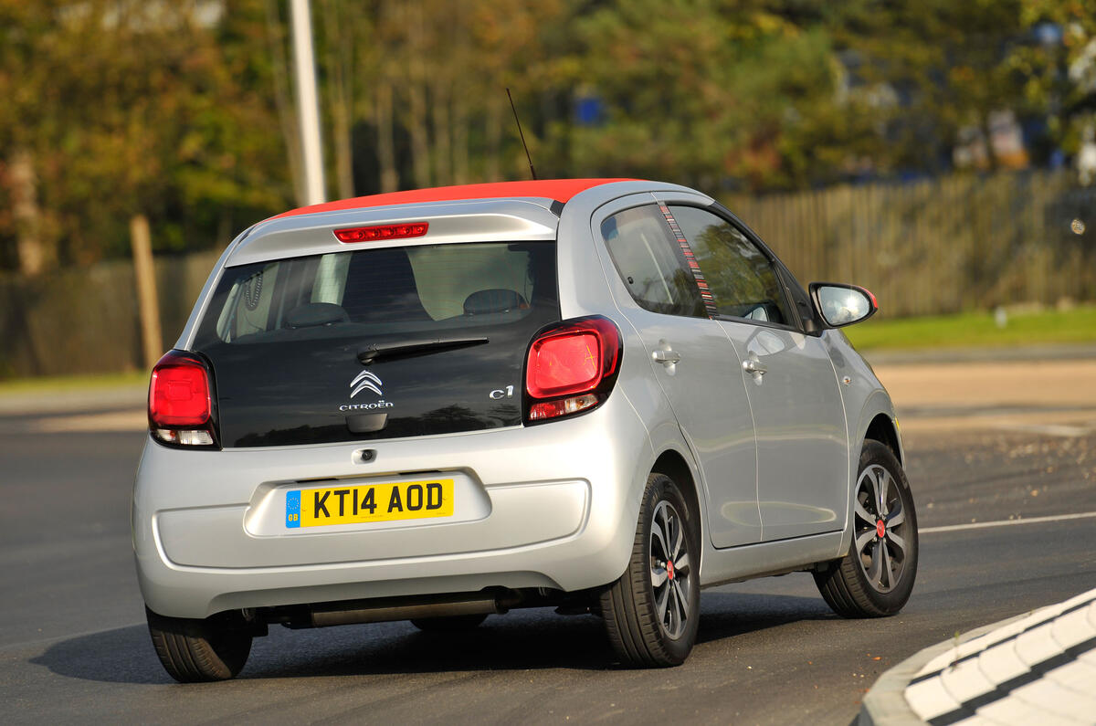 Citroen C1 rear cornering