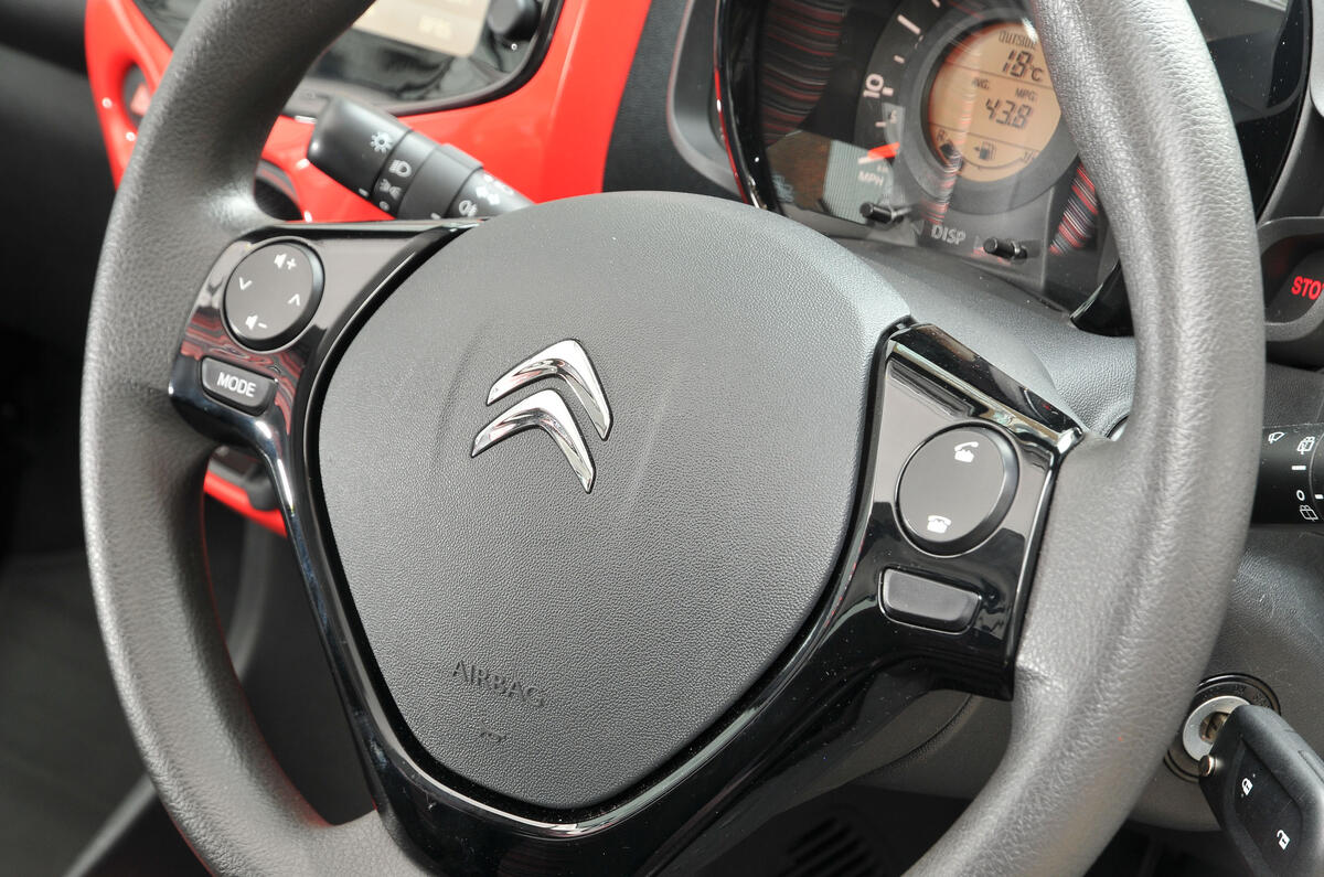 Citroen C1 steering wheel