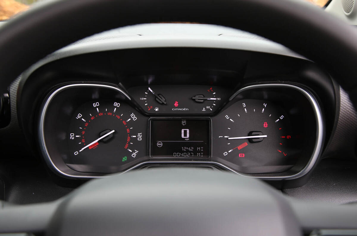 CItroen C3 Aircross 2018 review instrument cluster