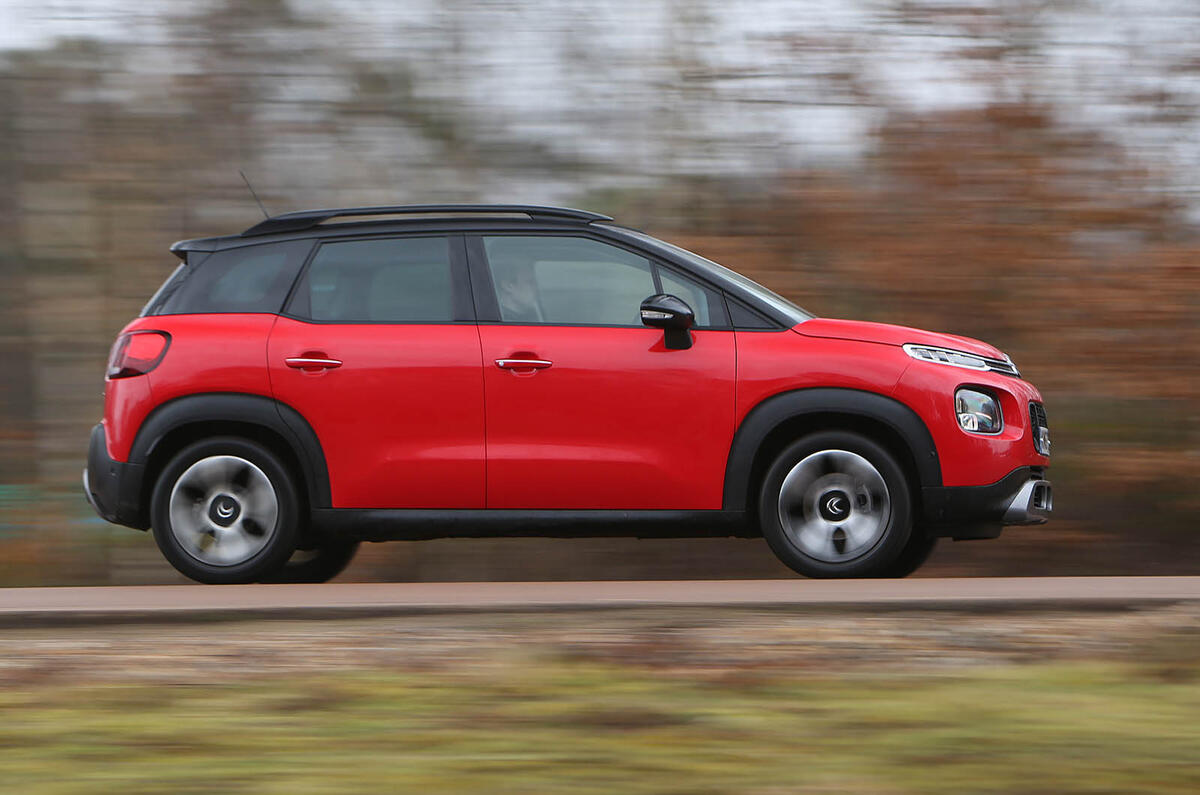 Citroen C3 Aircross 2018 review on the road right side