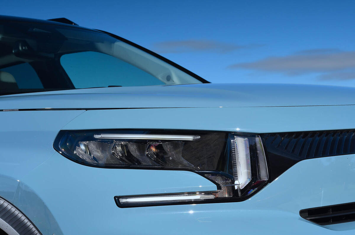 Citroen C3 Airocross avis 2025 04 phares Citroen C3 Airocross compte-rendu 2025 04 phares