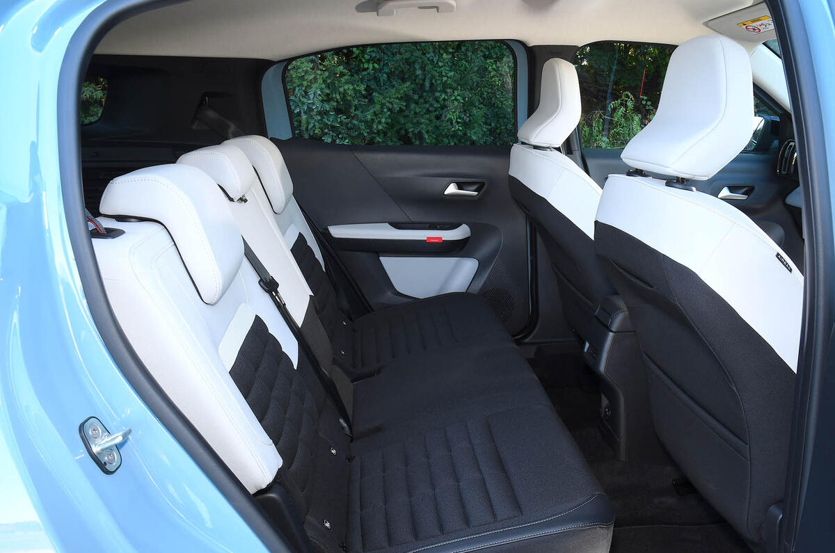 Citroen C3 Airocross avis 2025 20 places centrales Citroen C3 Airocross avis 2025 20 places centrales