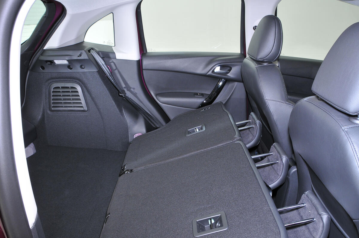 Citroën C3 extended boot space