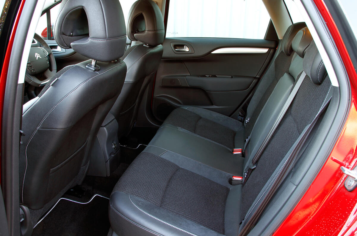 Legroom in the back is adequate, as long as the front occupants aren’t too tall Citroën C4 rear seats