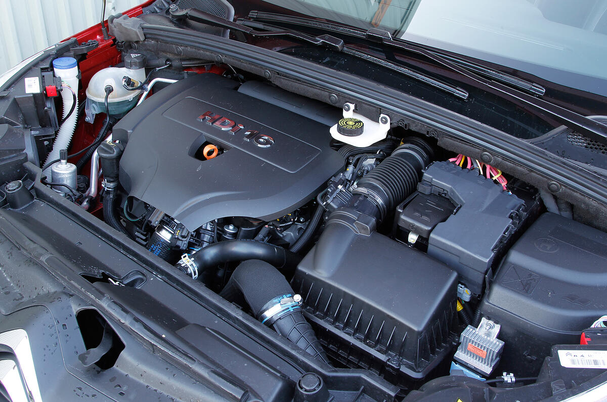 For all the engine’s eagerness, its note is a little too coarse and loud Citroën C4 engine bay