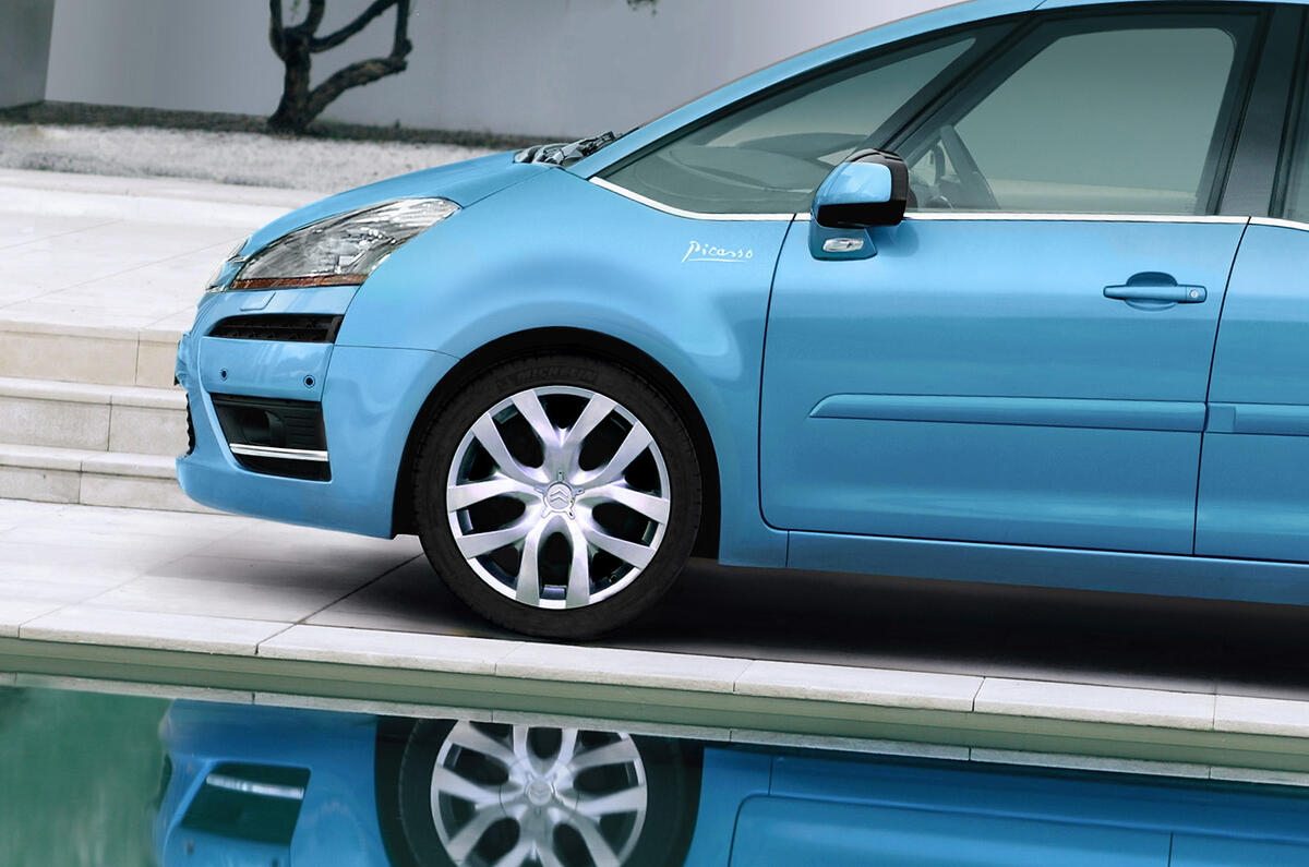 Citroën C4 Picasso front end