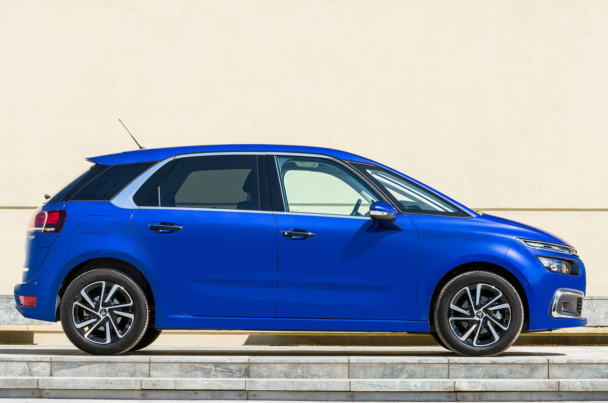 Citroën C4 Picasso side profile