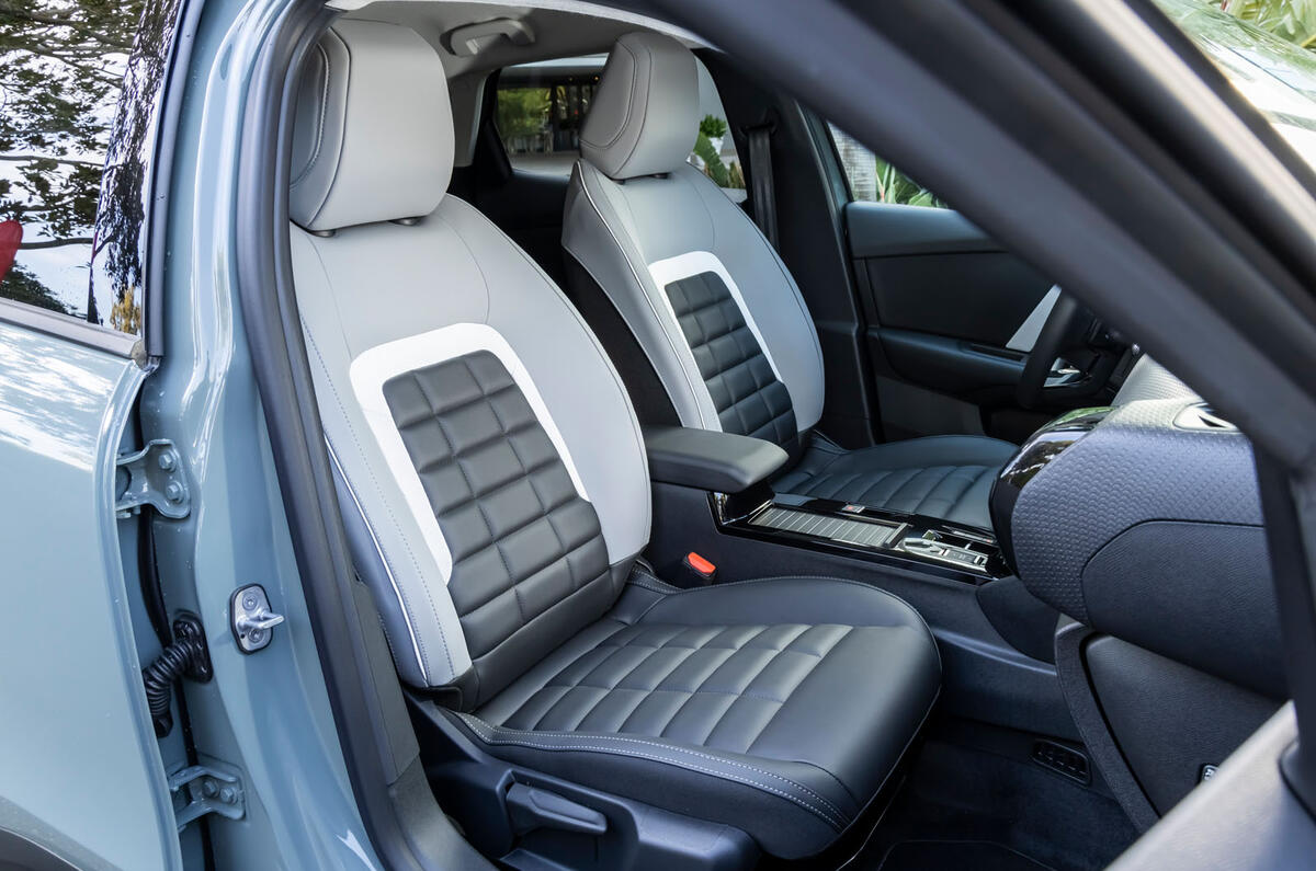 Citroen C4 review 2025 014 front seats