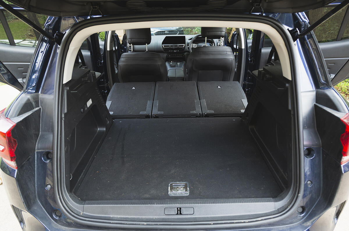 citroen c5 aircross boot