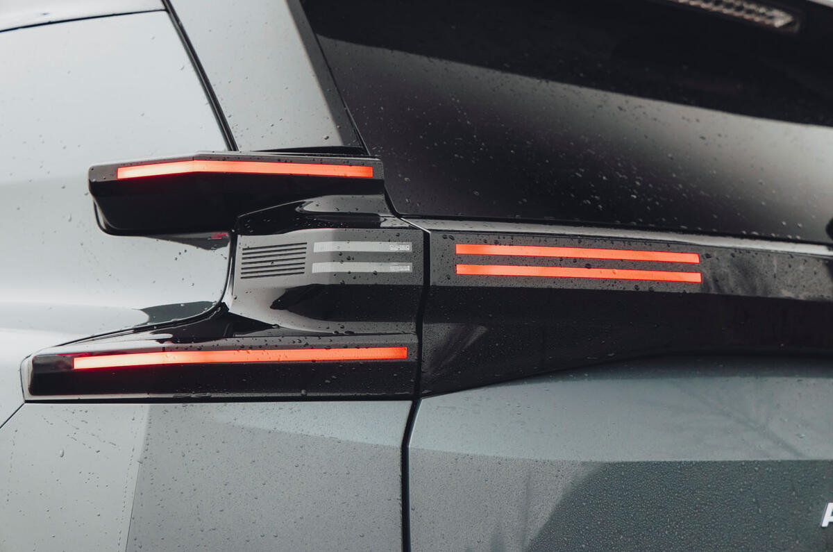 Citroen C5 Aircross review 2026 007