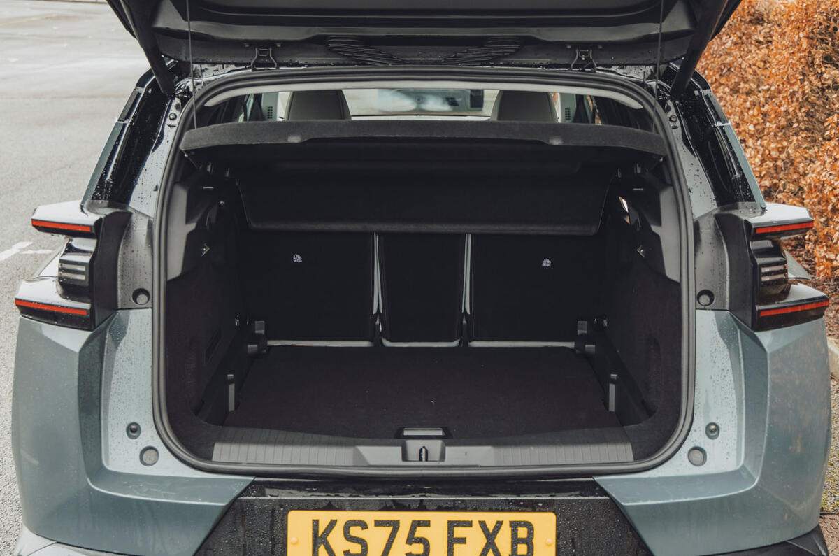 Citroen C5 Aircross review 2026 016