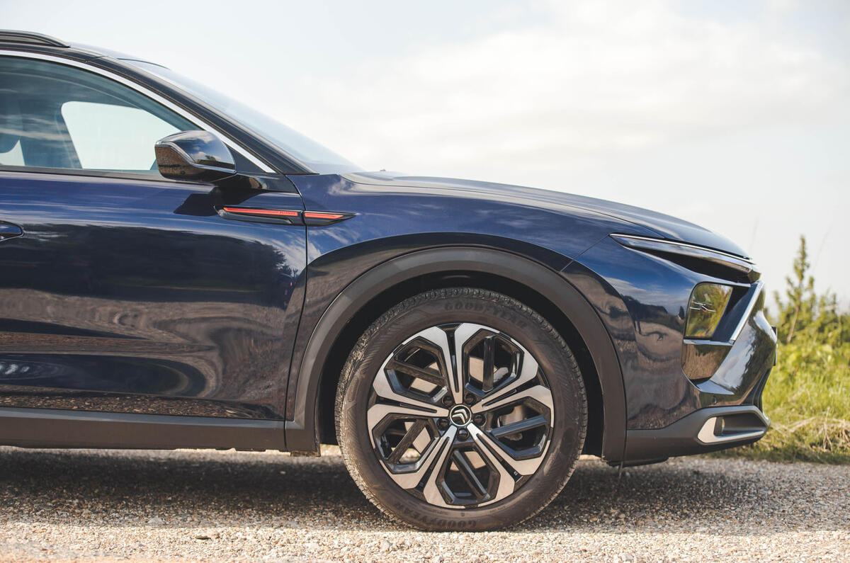 Citroen C5X review 2024 04 nose