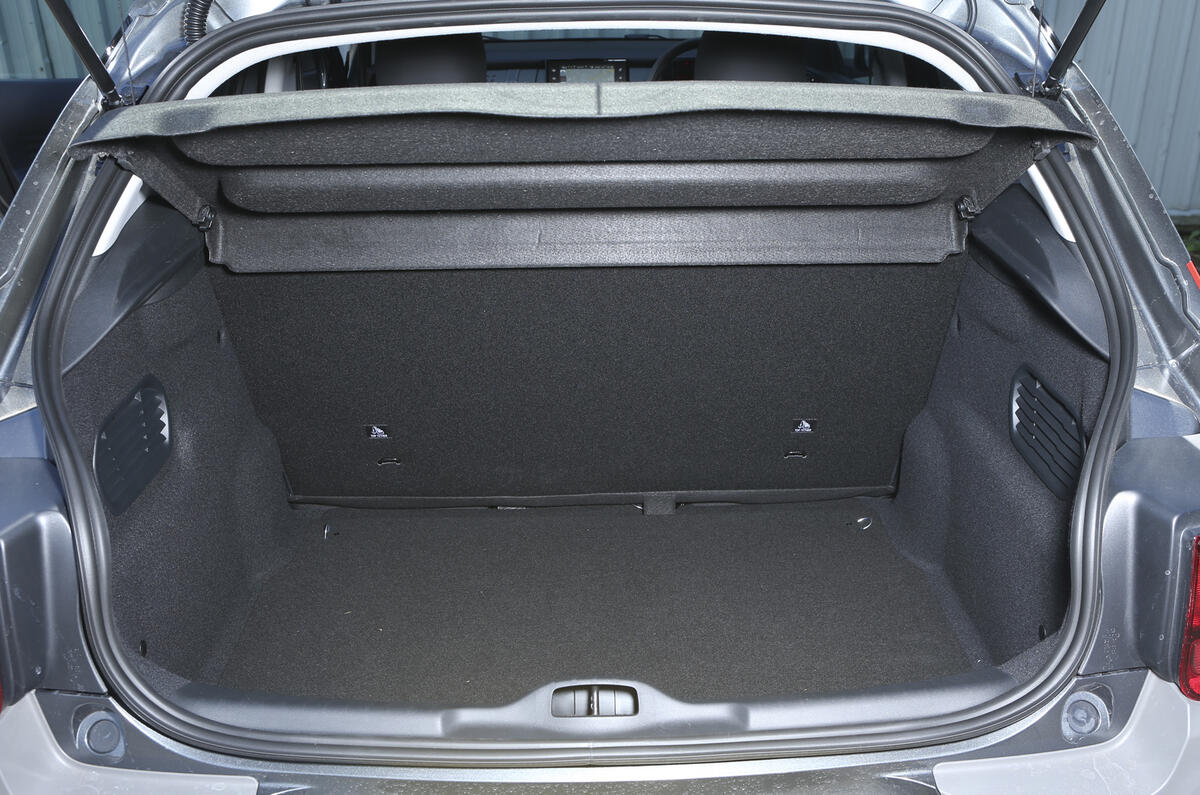 Citroën C4 Cactus boot space