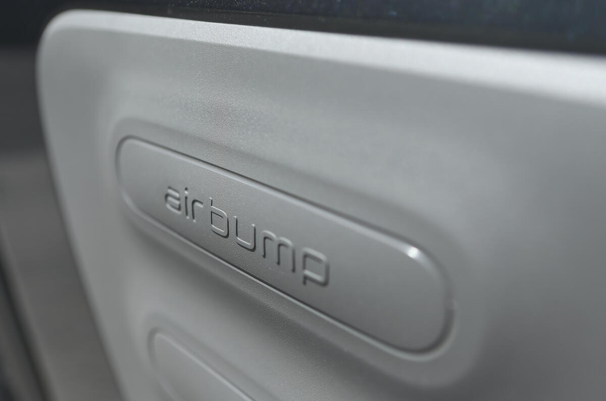 Citroën C4 Cactus airbump sides