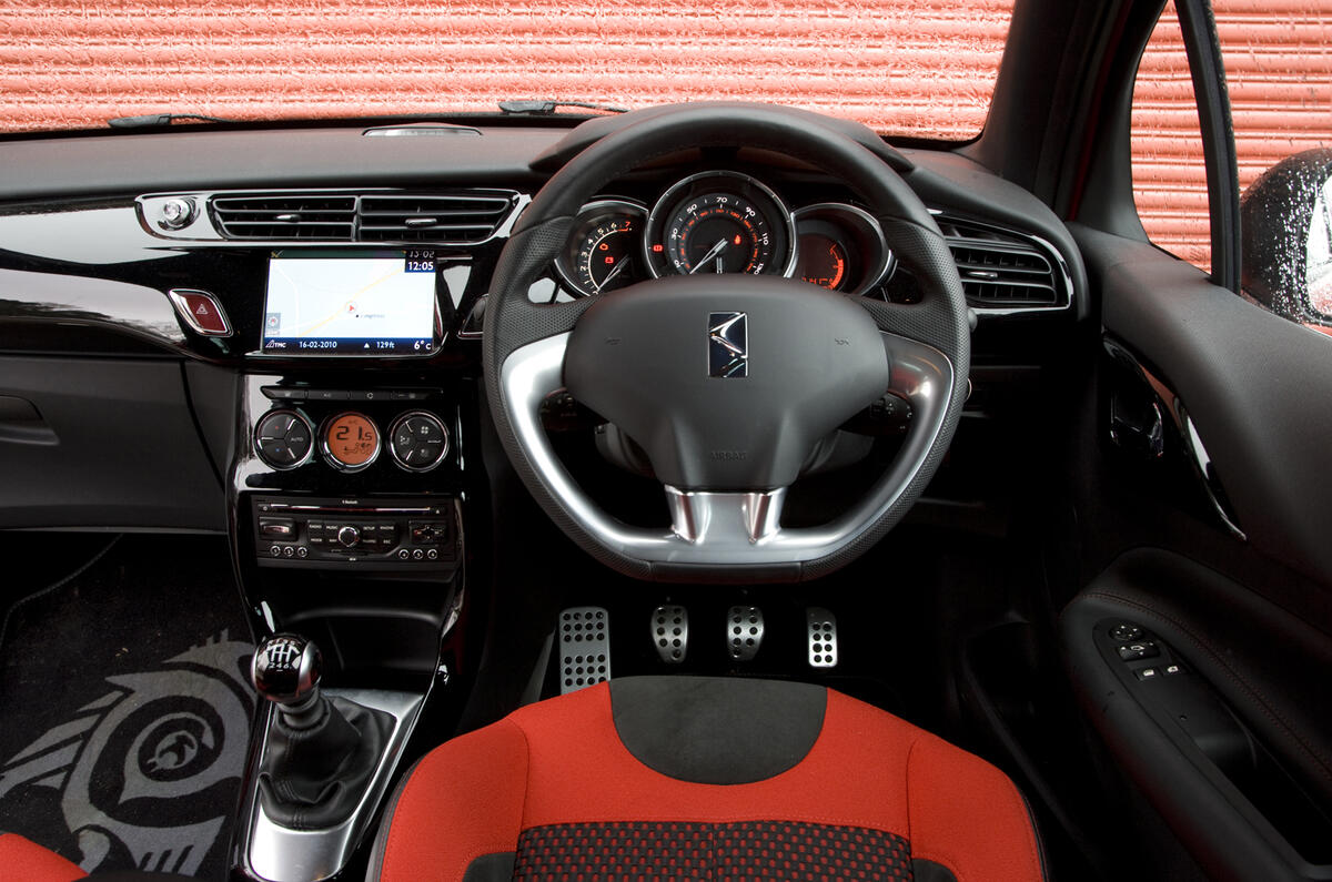 Lennon fans: 'boycott Citroen'