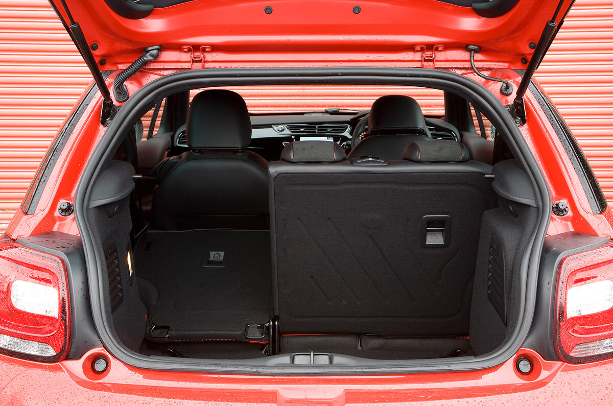 DS3 boot space
