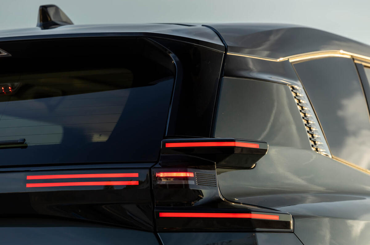 Citroen E C5 Aircross review 2025 018