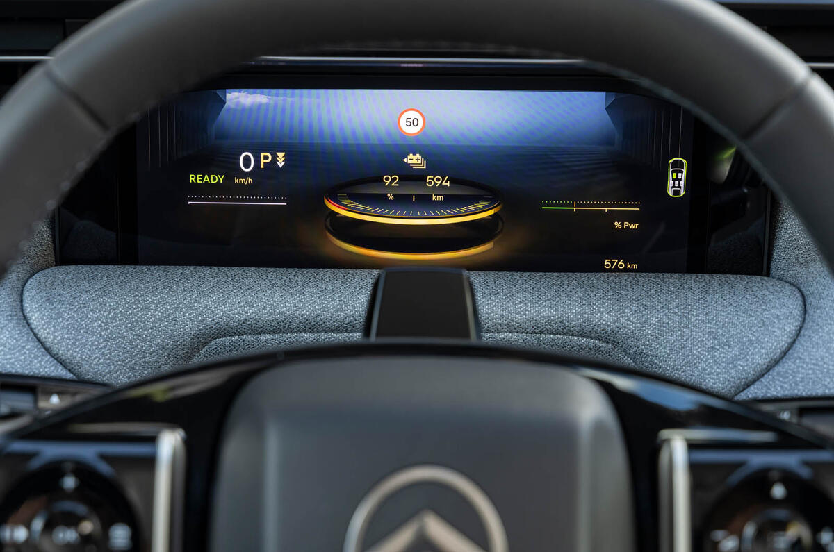 Citroen E C5 Aircross review 2025 023