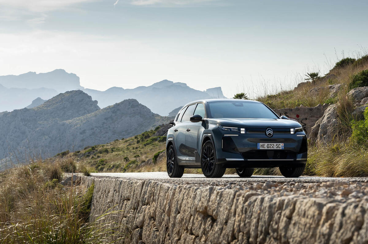 Citroen E C5 Aircross review 2025 035