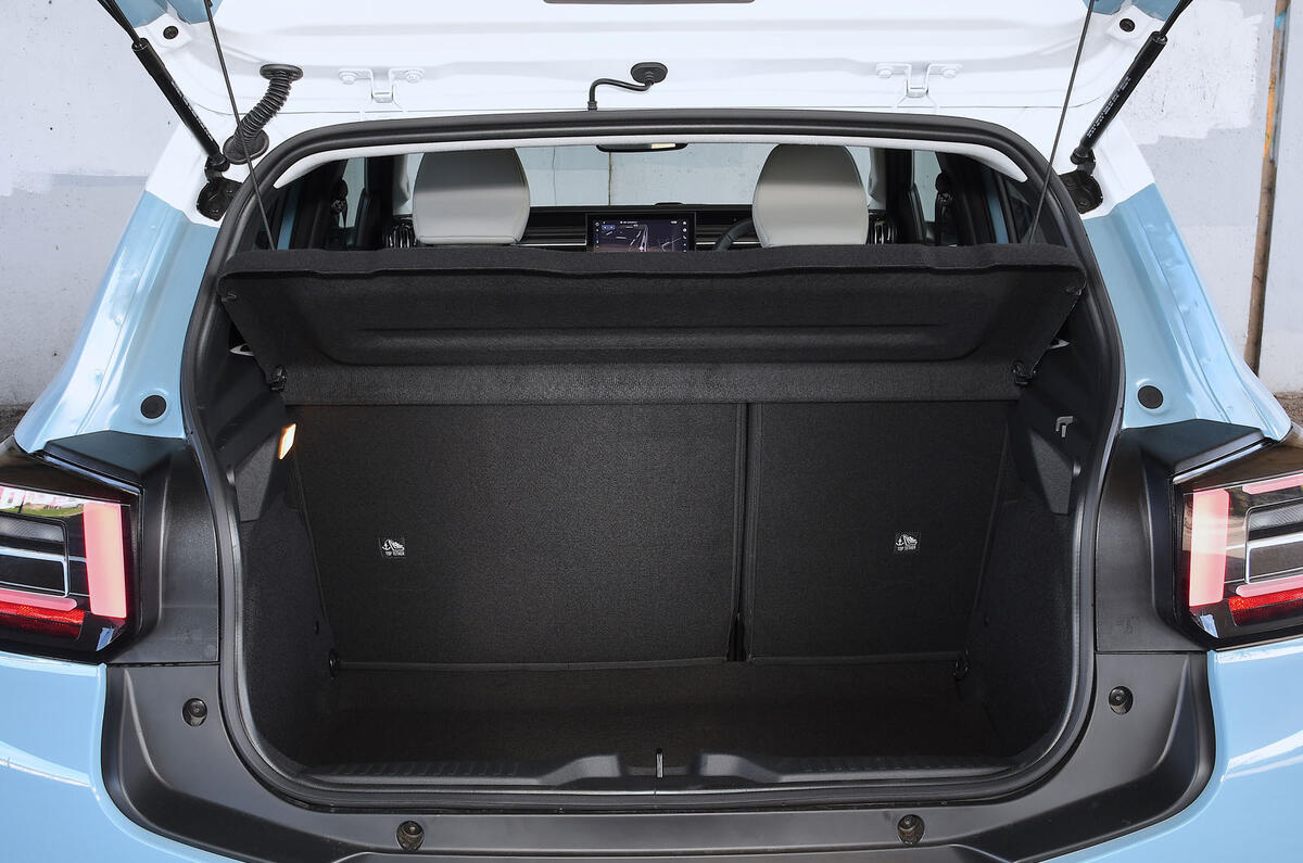 Citroen eC3 2025 Review boot 8889