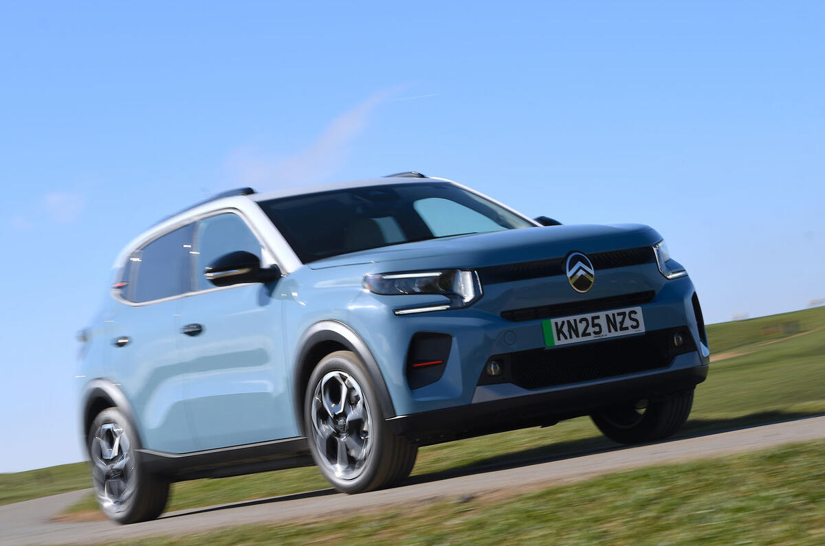 Citroen eC3 2025 Review front action blur 8921