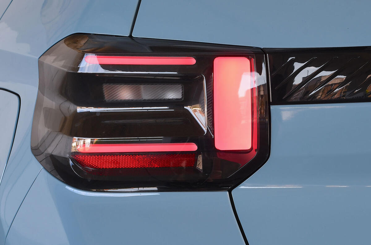 Citroen eC3 2025 Review rear light 8898