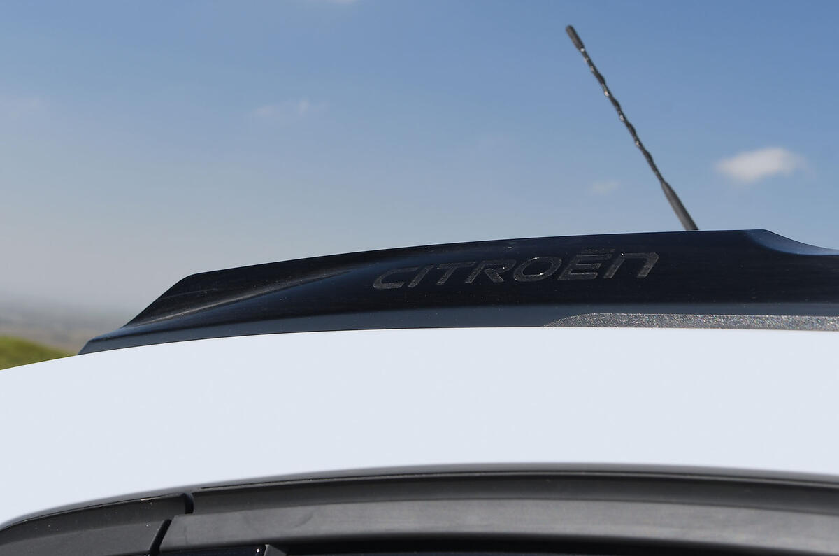 Citroen eC3 2025 Review roofbars 8931