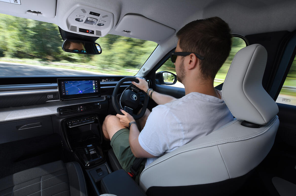 Citroën C3 par-dessus l'épaule