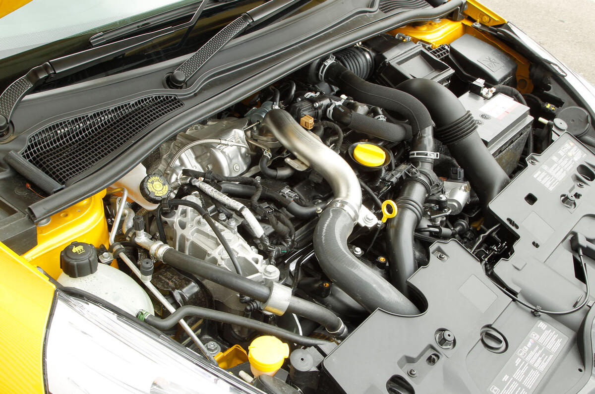 1.6-litre Renault Clio RS engine