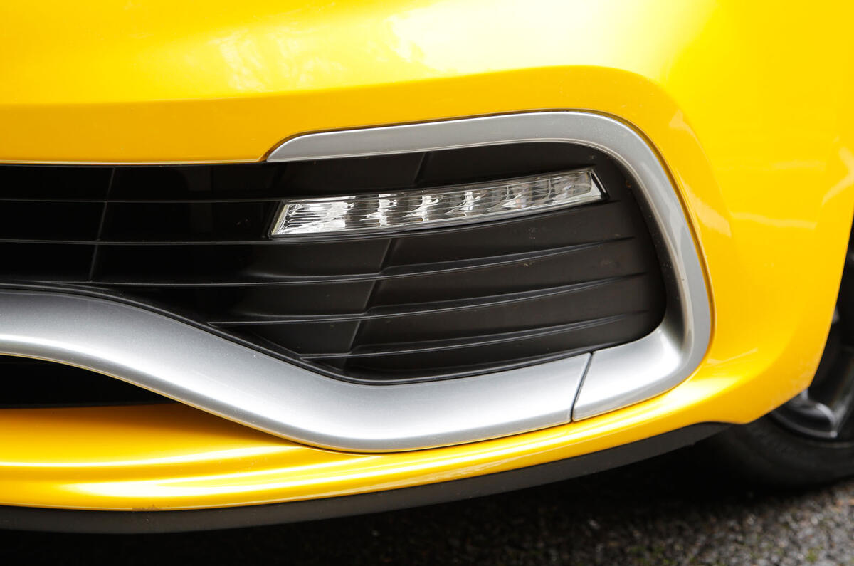 Clio RS LED front lights