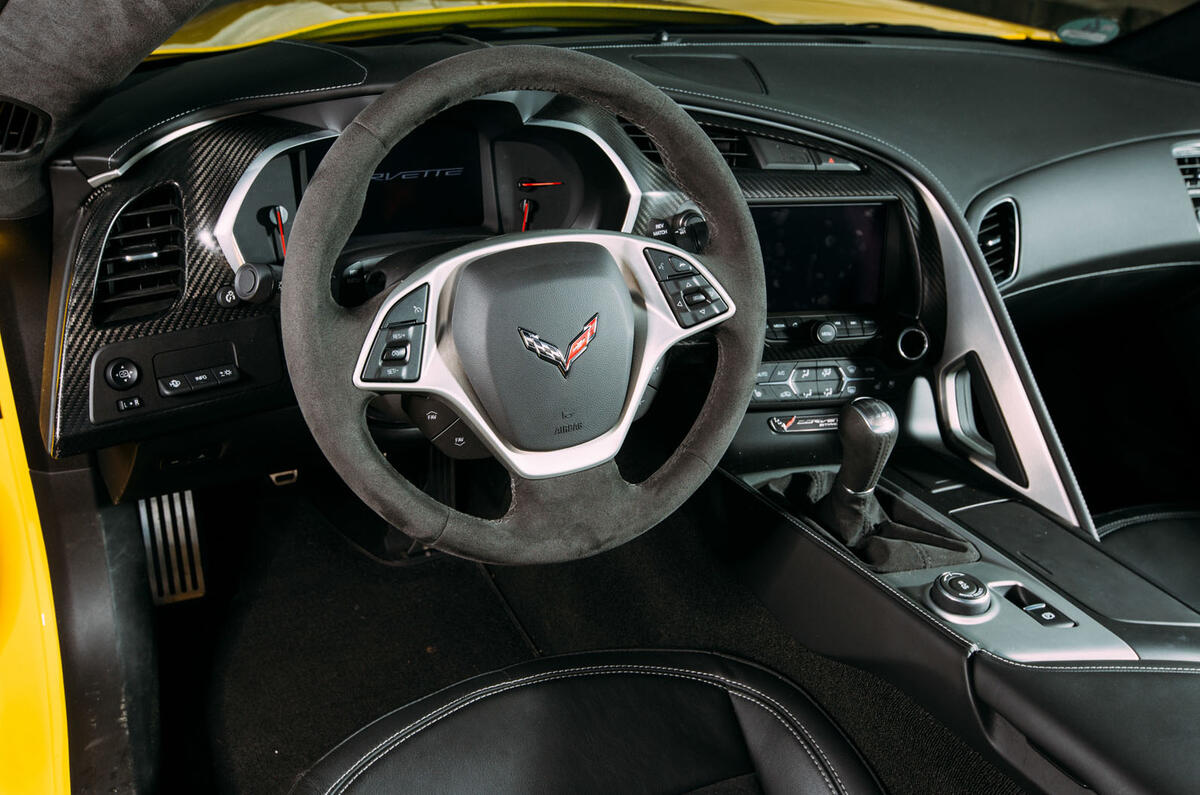 Corvette C7 Stingray dashboard
